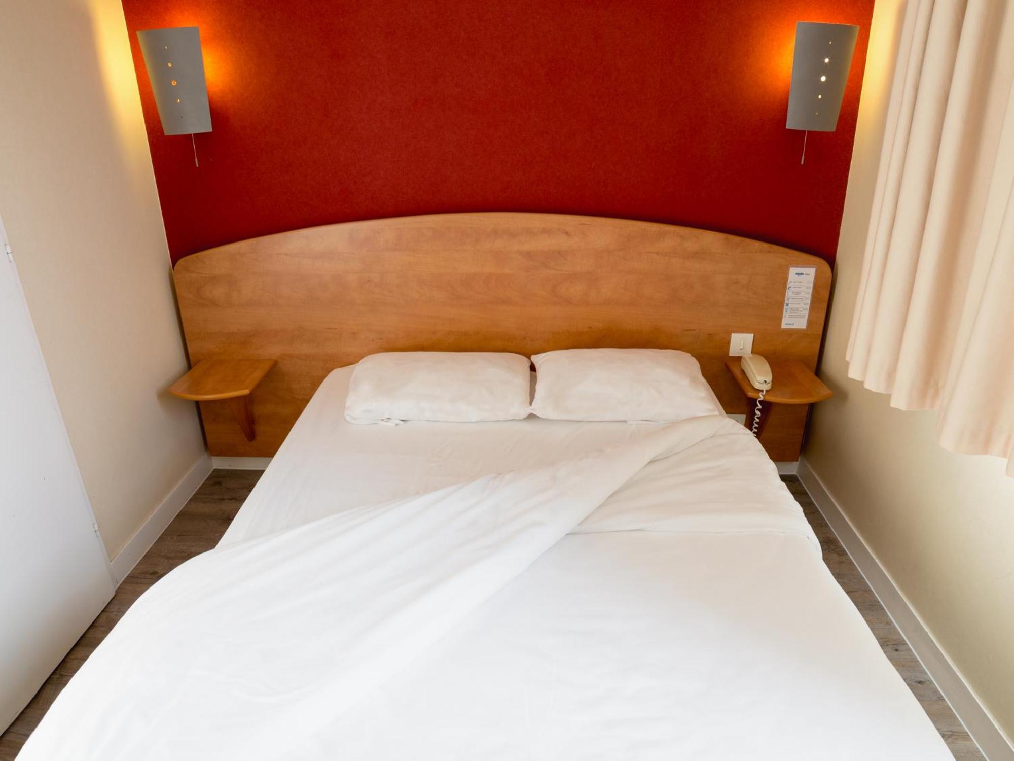 Hotel De La Vendee 永河畔拉罗什 外观 照片
