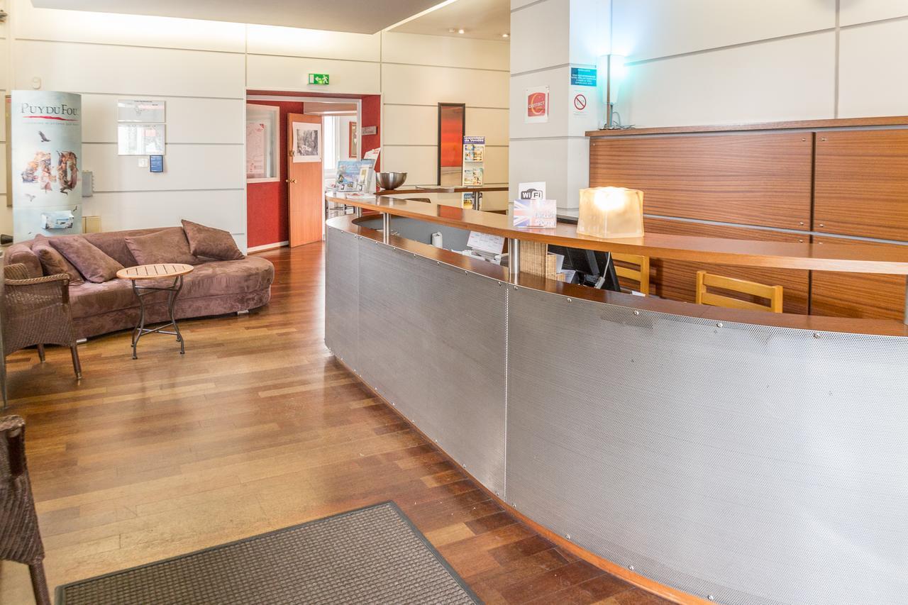Hotel De La Vendee 永河畔拉罗什 外观 照片